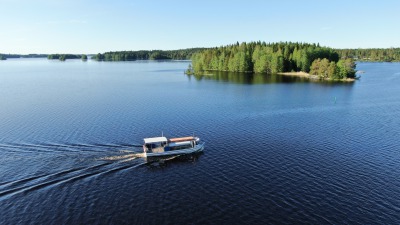 Aholansaaren tilausristeilyt