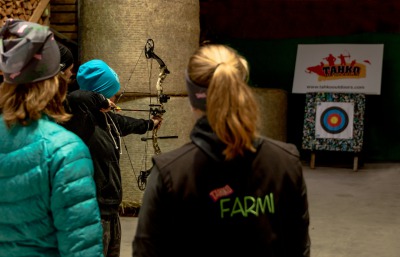 Wilhelm Tell Tahko Farmilla ja Farmikierros