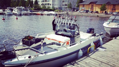 8 hours guided fishing at lake Syväri